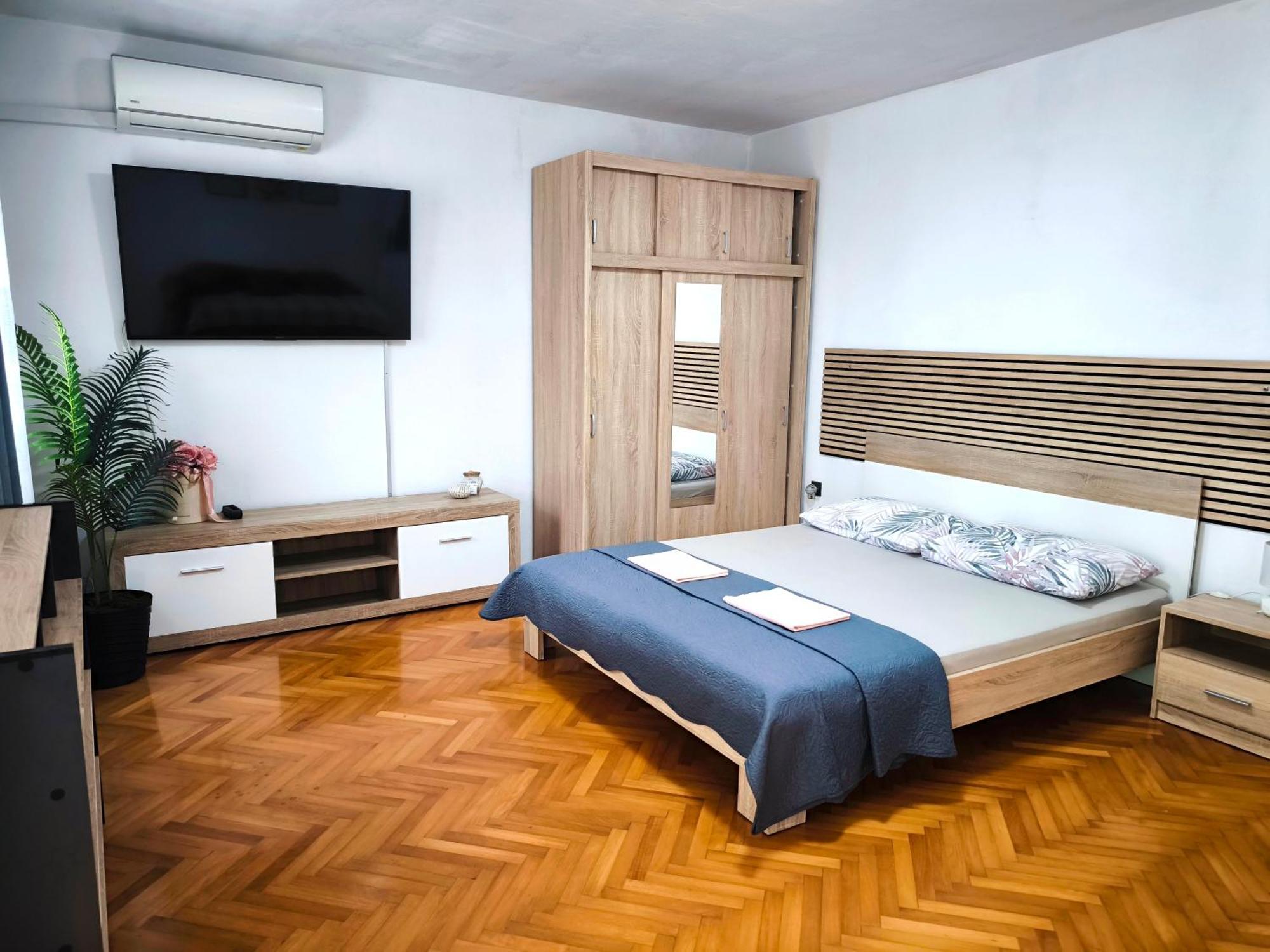 Apartmani Andrea Pula Chambre photo