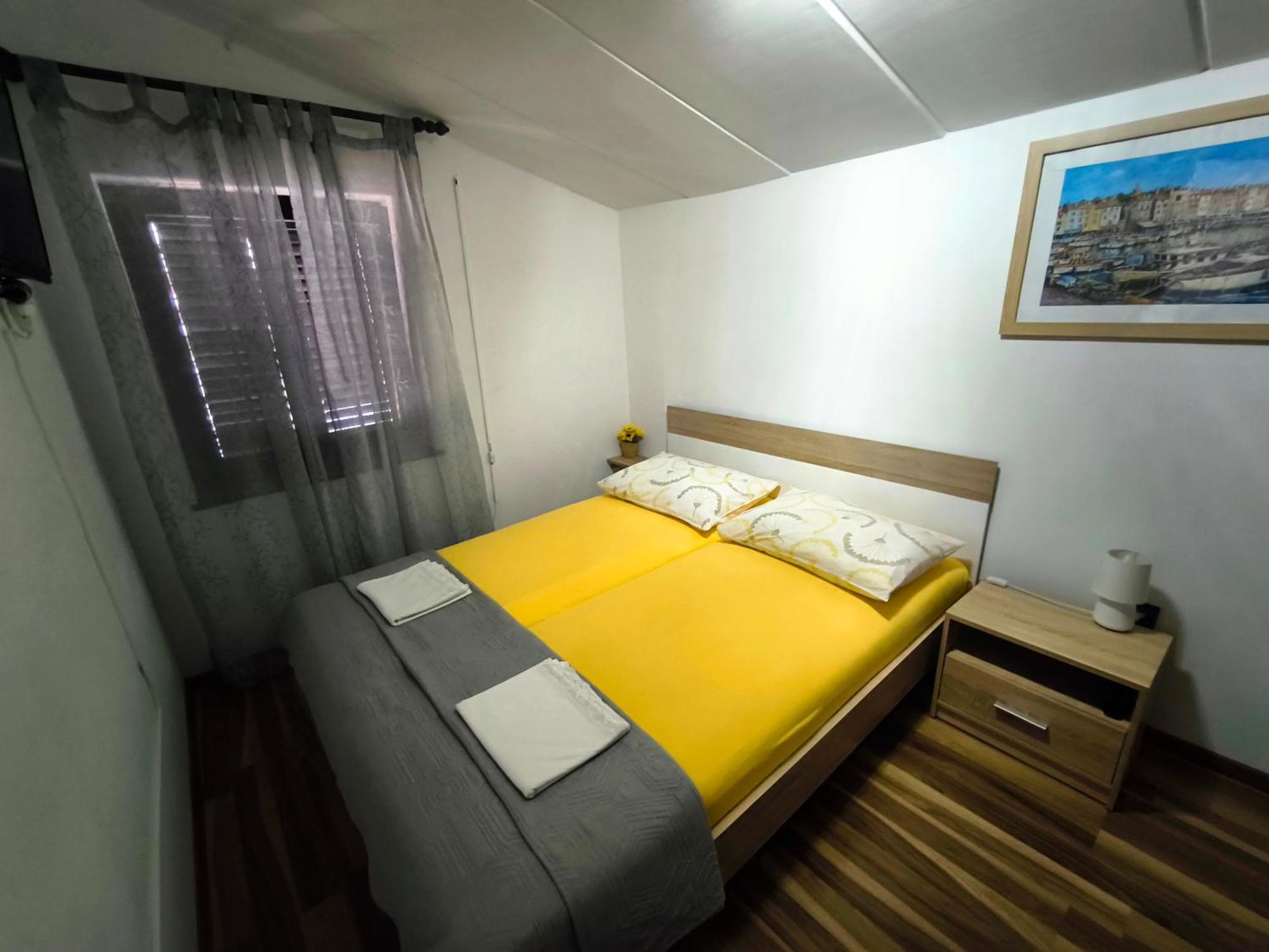 Apartmani Andrea Pula Chambre photo
