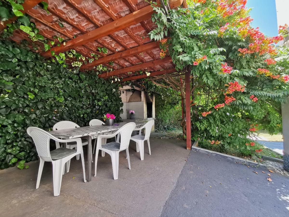 Apartmani Andrea Pula Extérieur photo